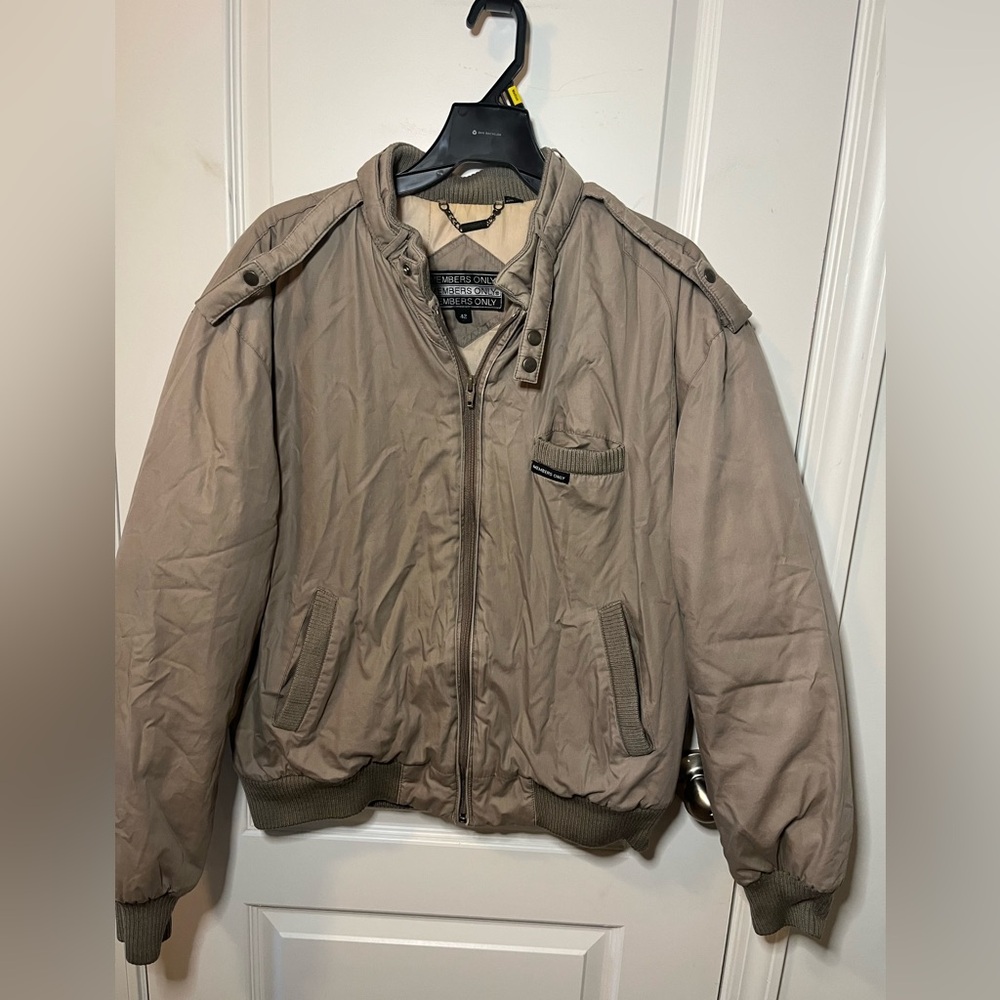 Members Only Insulated Bomber Jacket Men’s Size 42 Large